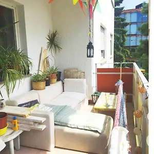 Check-in Central 4-bedroom 100m2 Apartment