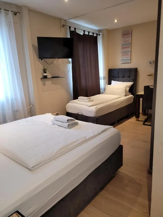 Hotel Franken An Der Messe Frankfurt am Main 3*,
