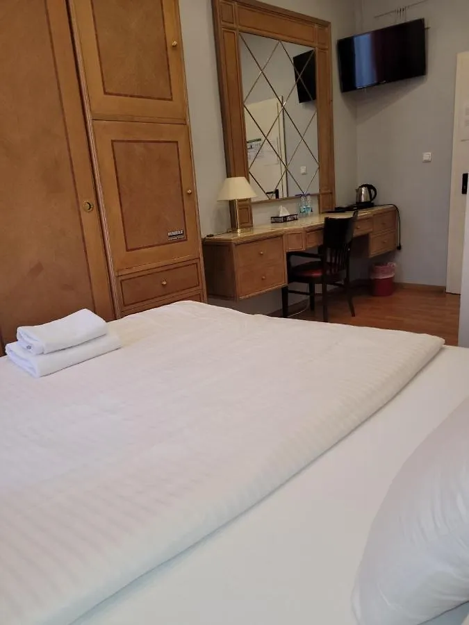 Hotel Franken An Der Messe Frankfurt am Main